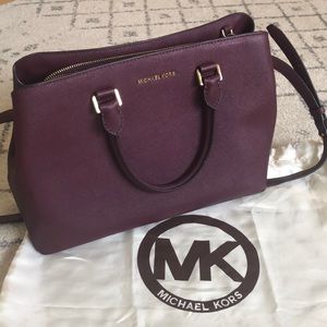 Michael kors purse